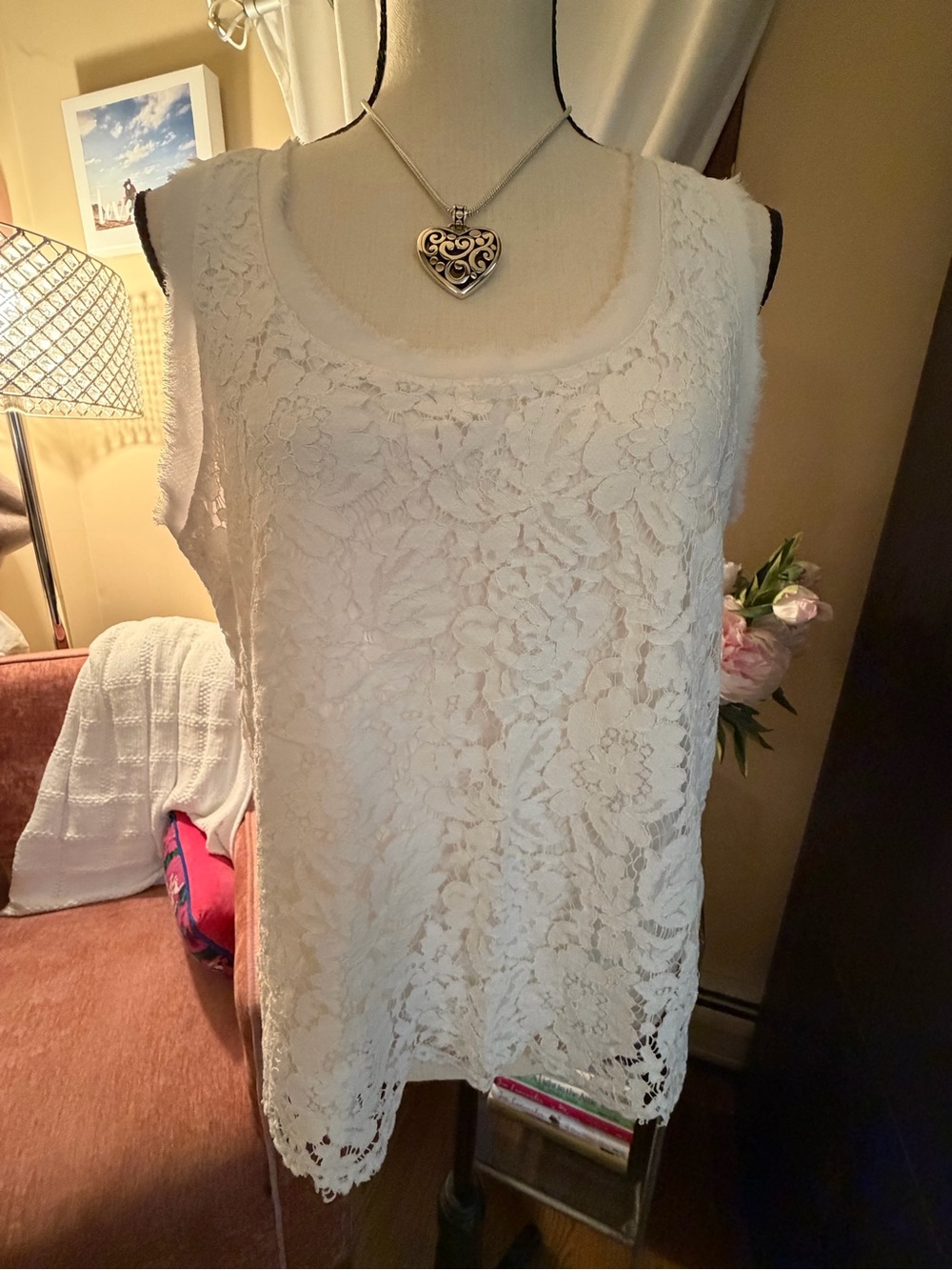 Banana Republic White Floral Lace Sleeveless Camisole